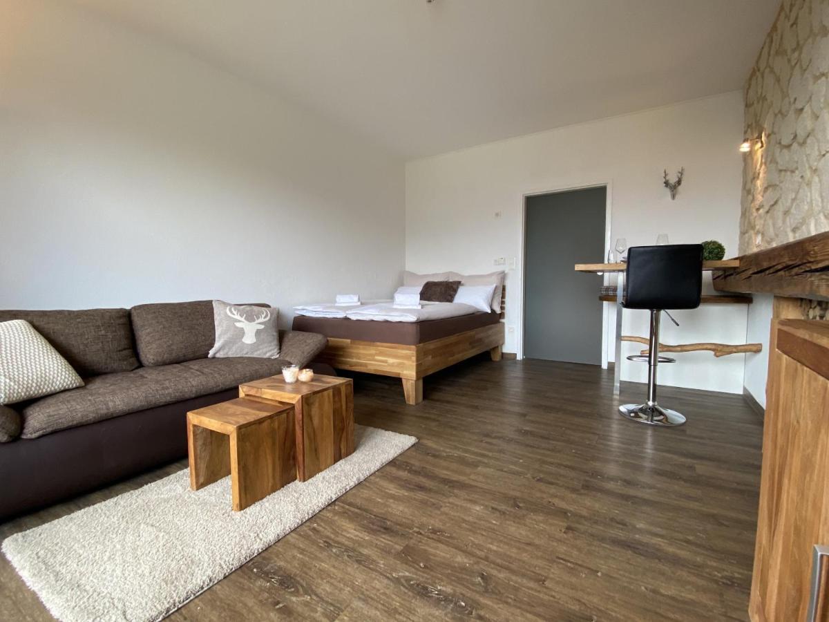 שלאדמינג Alpine Studio Apartment By Aa Holiday Homes מראה חיצוני תמונה