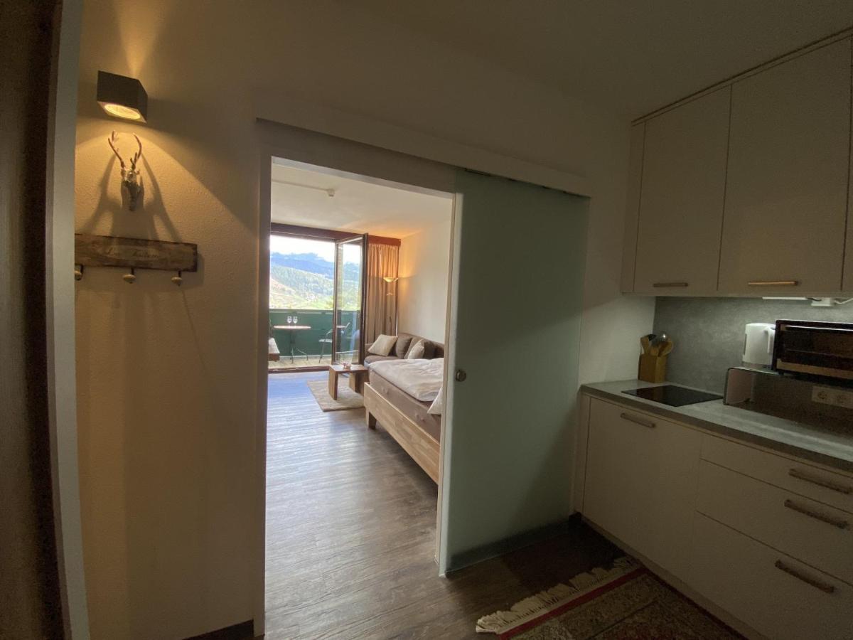 שלאדמינג Alpine Studio Apartment By Aa Holiday Homes מראה חיצוני תמונה